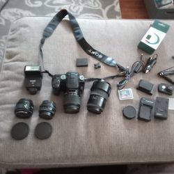 Sony Digital Camera With Accessories 