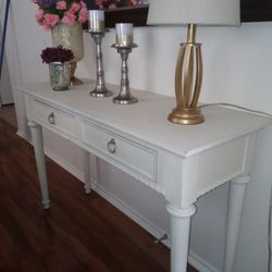 Console table