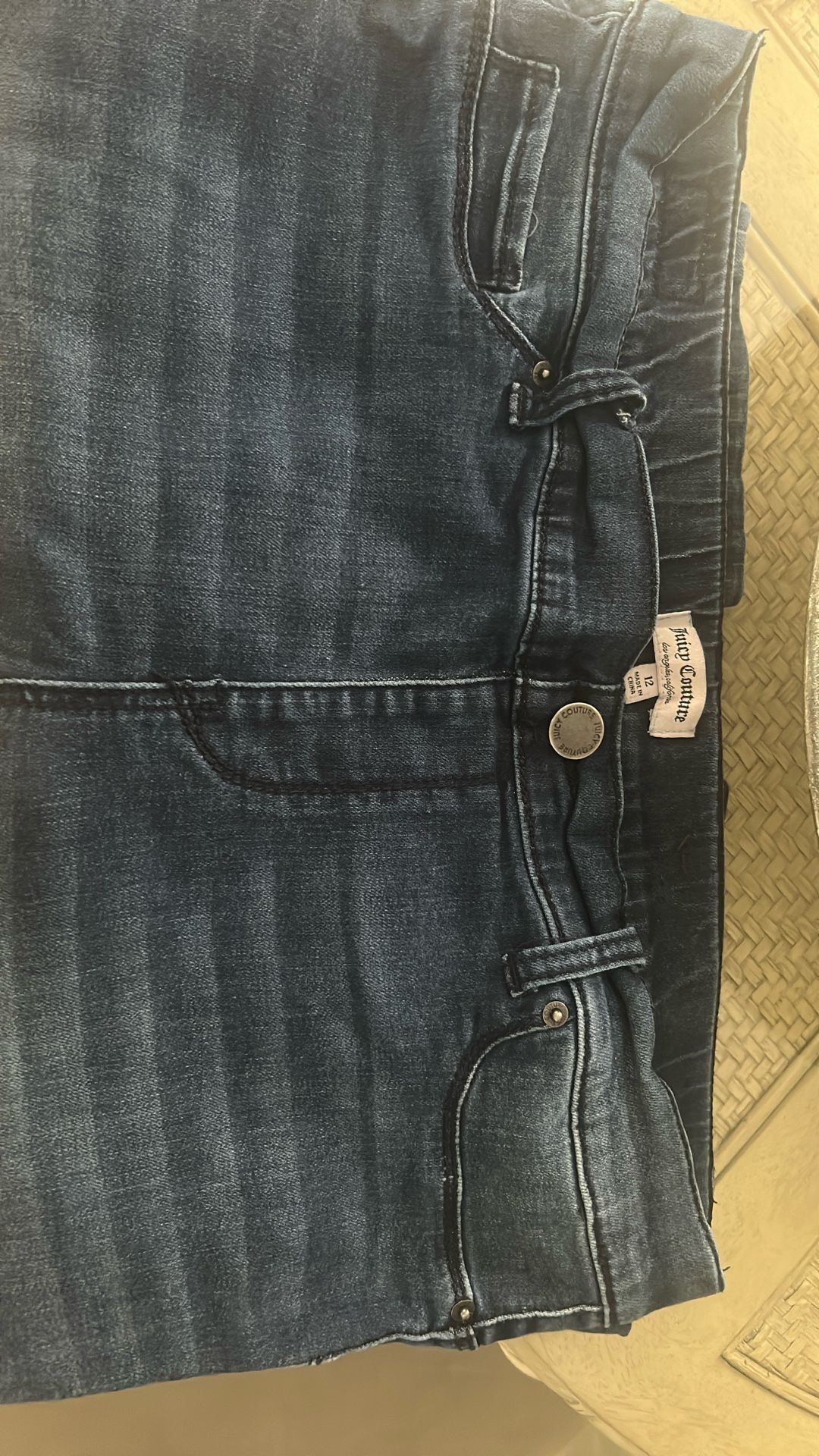 Juicy Couture Skinny Jeans Cropped
