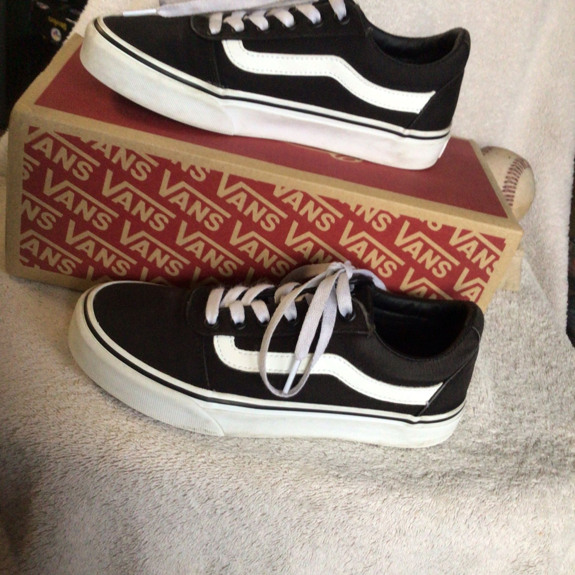 Vans Women’s Size 6
