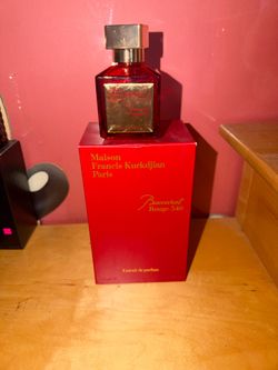 Baccarat Rouge 540  (half bottle )