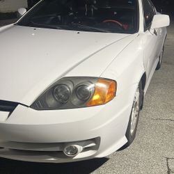 2003 Hyundai Tiburon GT