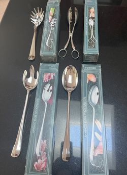 Int’l Silver Serving Pieces