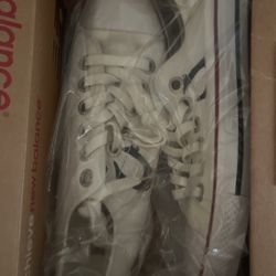 True Religion Converse Vintage size 10.5