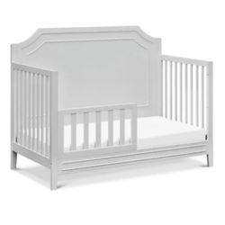DaVinci Chloe Regency 4-in-1 Convertible Crib 