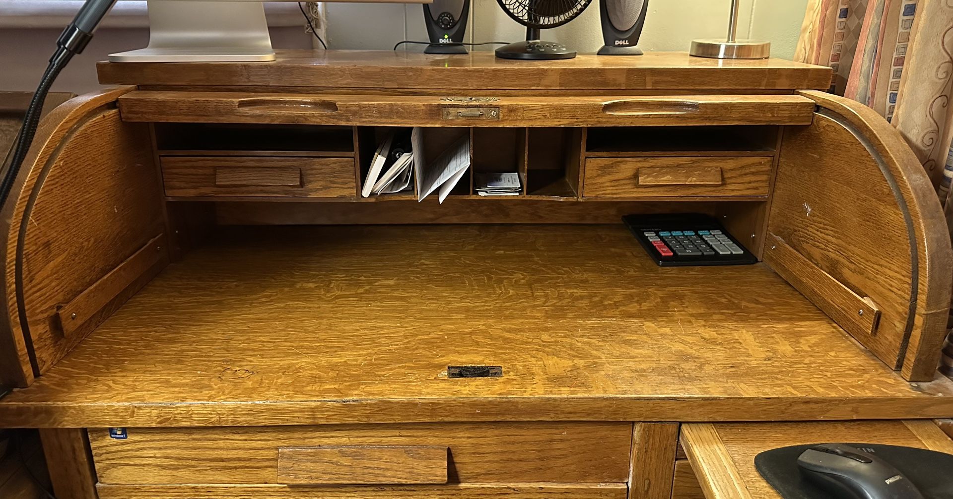 Quarter Sawn Oak Roll Top Desk W/Leather Chair 