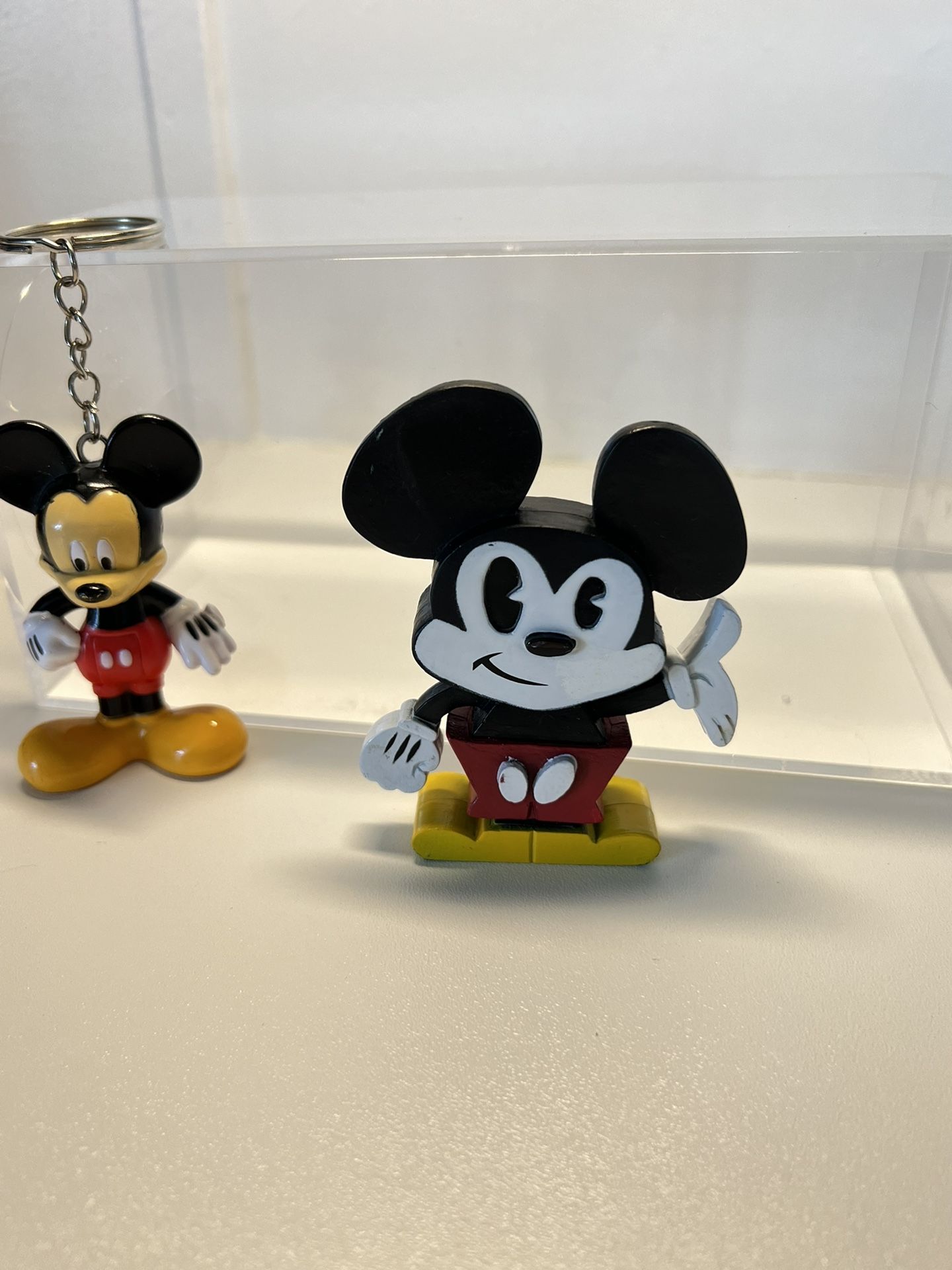 Disney Mickey Mouse Blox Vinyl Figure Funko & keychain