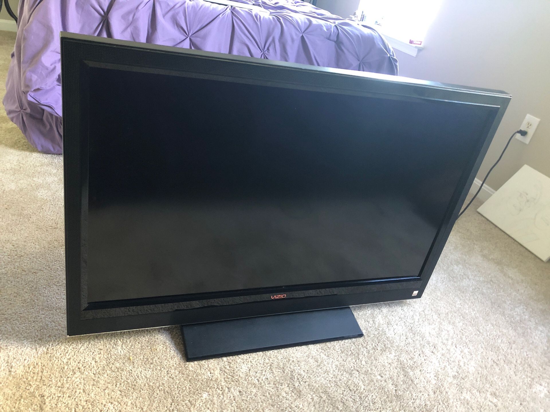 40” Vizio Flatscreen TV