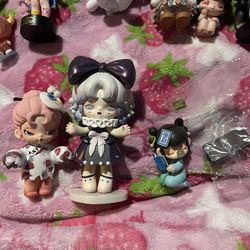 Blind Box Figures 