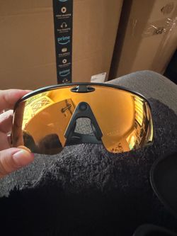 Oakley metas  gold