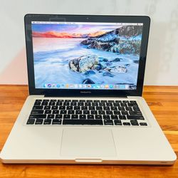 Apple MacBook Pro 2011 13” i5 6GB 250GB Fully Functional