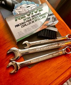 3x Wrench  - This is the value. It is priced with integrity. I will not negotiate. Kim