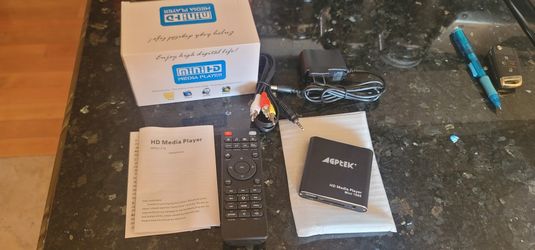 Digital HD Media player 1080 Res, Plays USB, SD Card, Remote Incl HDMI TV Connection