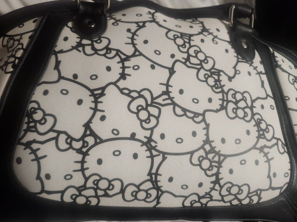 Hello Kitty Purse