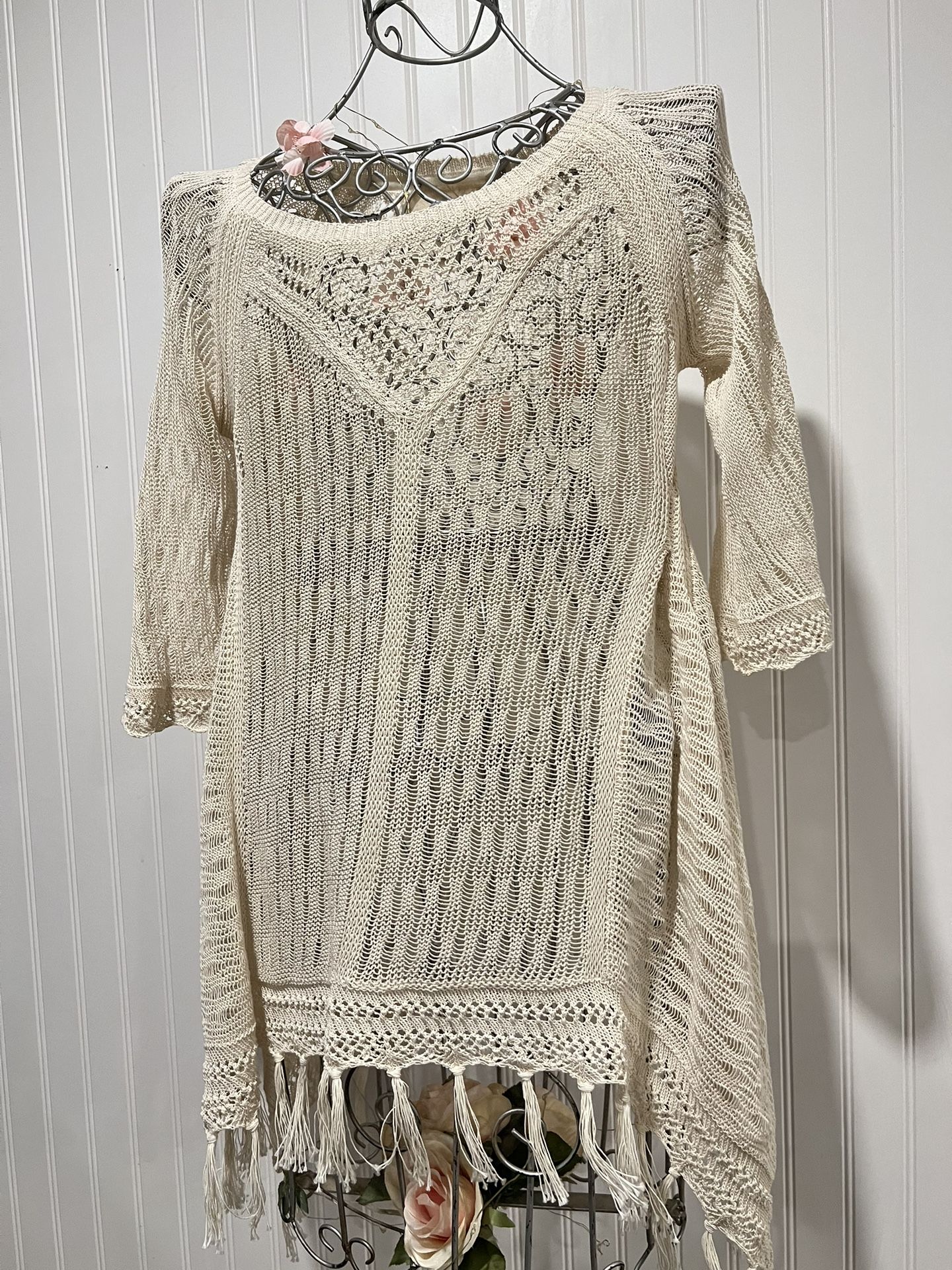 Angel Of The North Crochet Tassel Runched Tunic Size S