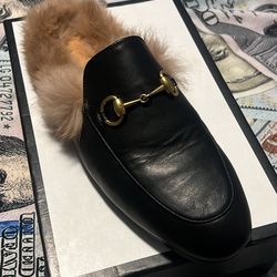 Gucci fur slippers