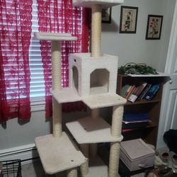 Large Cat Tree