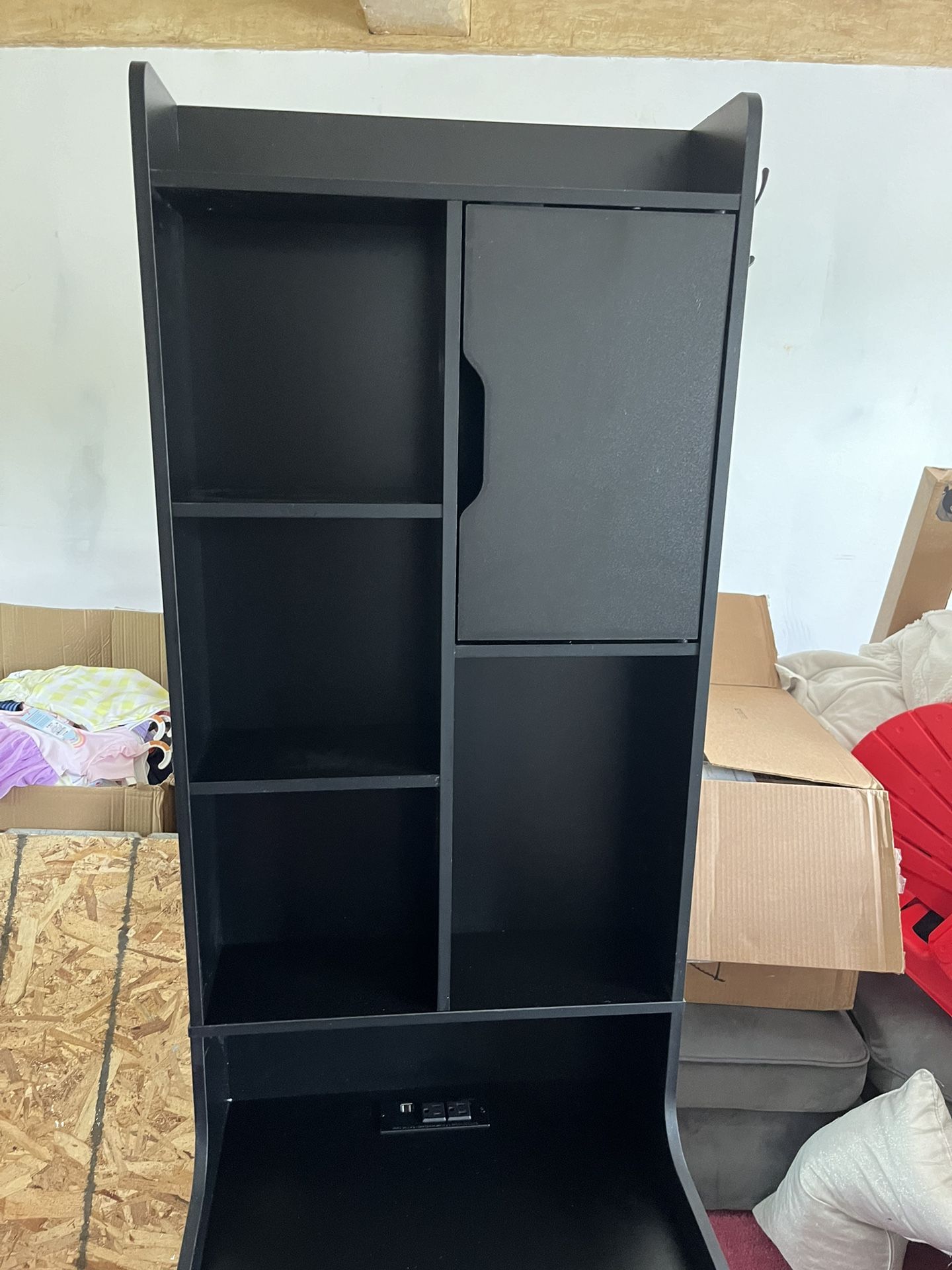 Desk With Built-in Plugs And USB Port