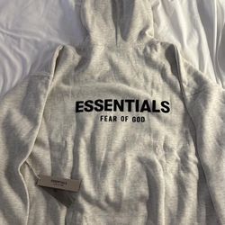 ESSENTIALS HOODIE