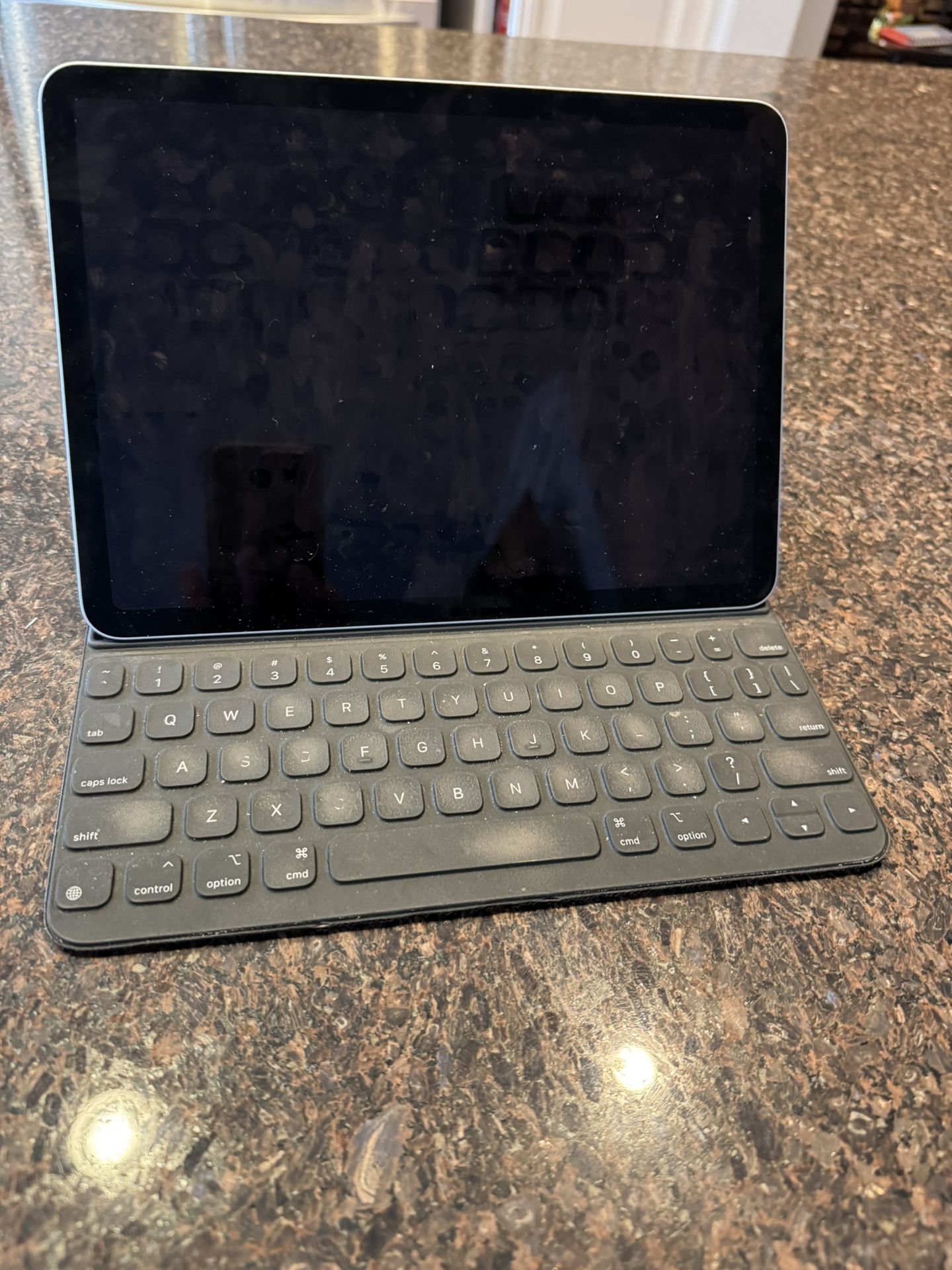 Apple Smart Keyboard For 11” iPad