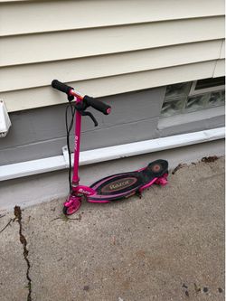 Electric scooter( no charger)