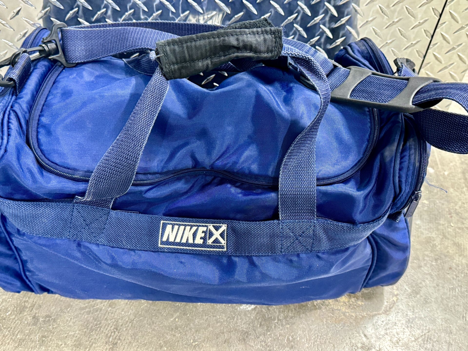 Vintage NIKE Bowling 🎳 Bag