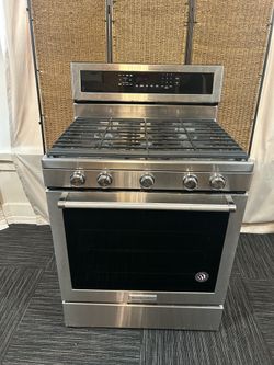 KitchenAid Stainless Steel Gas Range – 5 Burner Convection Oven 🔥