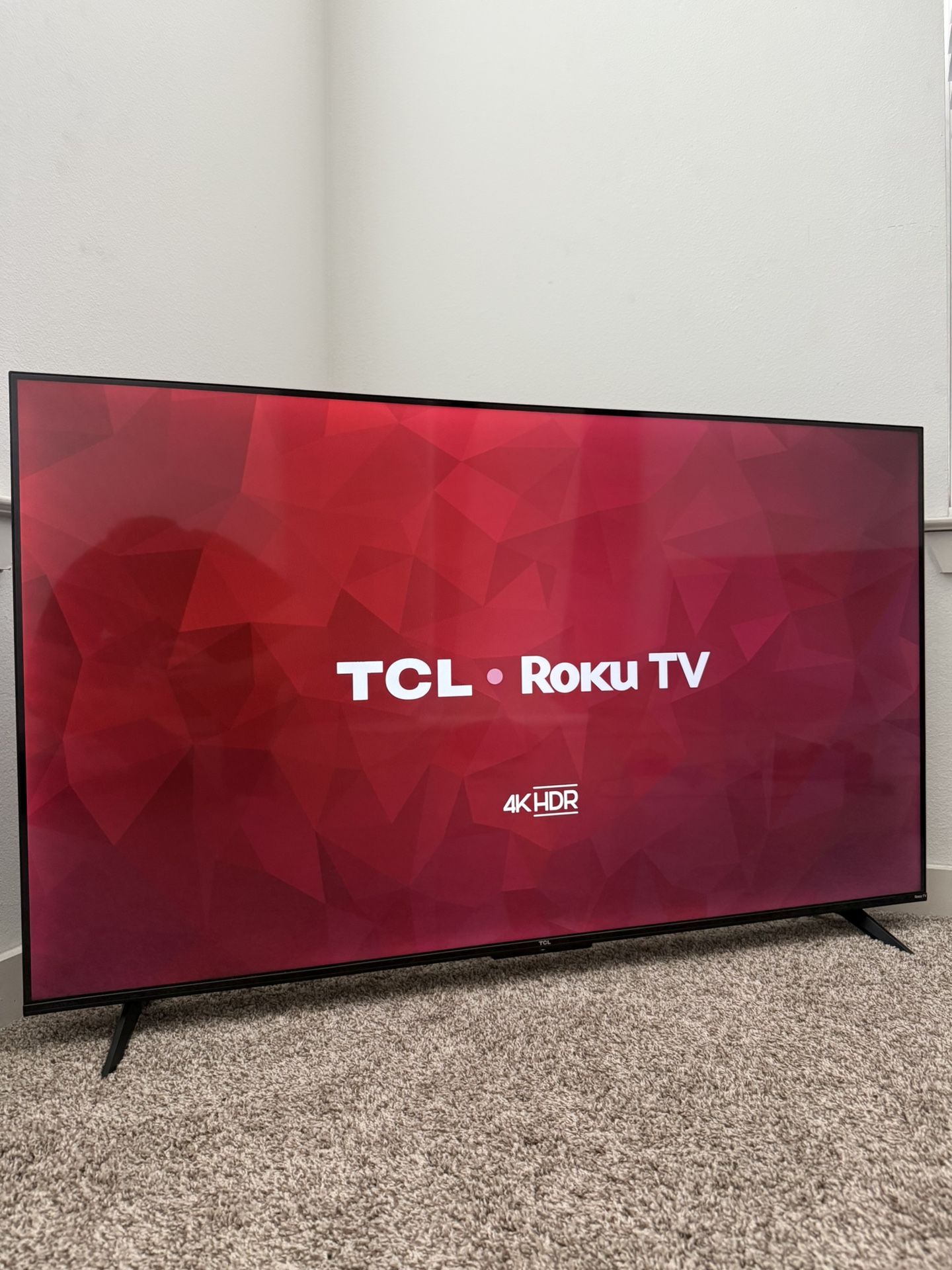 55” TCL 4K HDR ROKU SMART TV