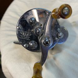 Antique Fishing Reels (2)