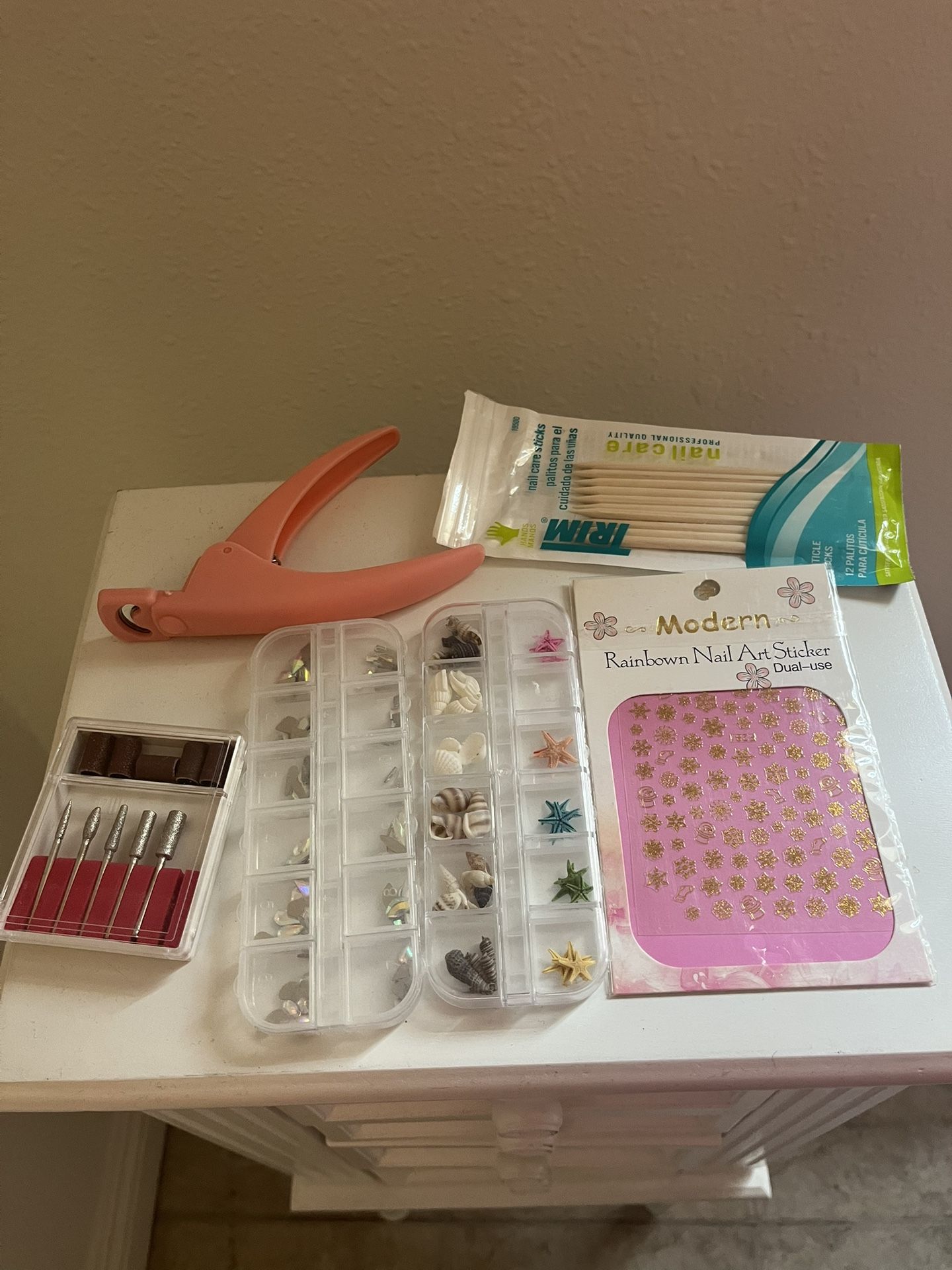 Nail Decals And Art Brushes