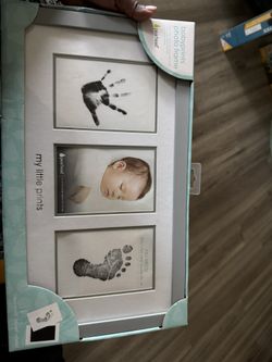 Baby prints photo frame