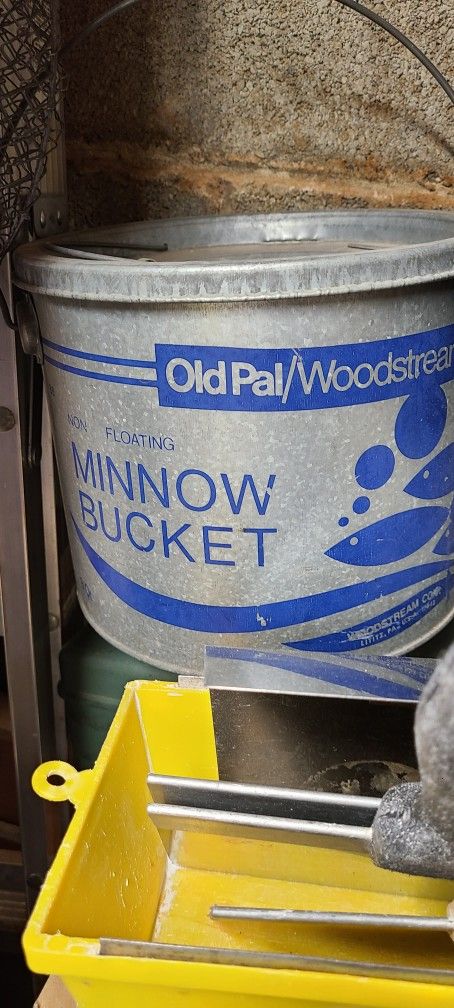 Vintage Minnow Bucket New .