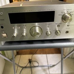 TEAC AV-H500D Surround Sound Amplifier 