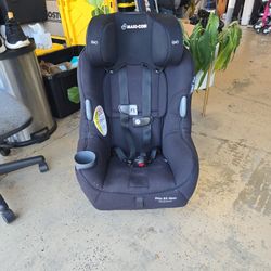Maxi Cosi Car Seat