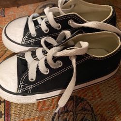 Converse Size 8