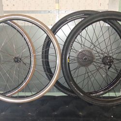 700cc Wheelset W/tires $40 Each 