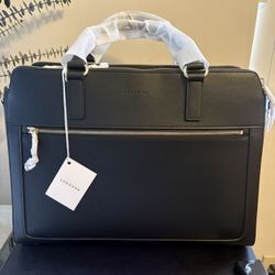 BRAND NEW Lo & Sons Trinity Laptop Purse - Original Price $370