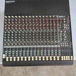 Mackie 16 Channel  And Very Good Condition 
