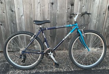 Trek 800 size 17” Medium $165.