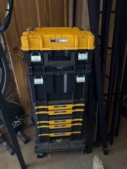 Dewalt tool chest