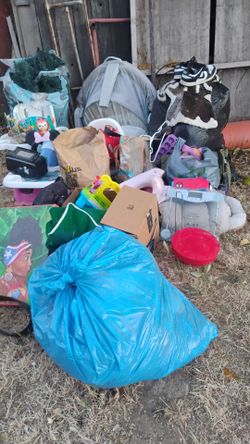 Free stuff Solano Rd. FF