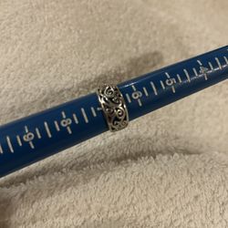 Vintage ring band  sterling silver 925  beautiful unique  size 7