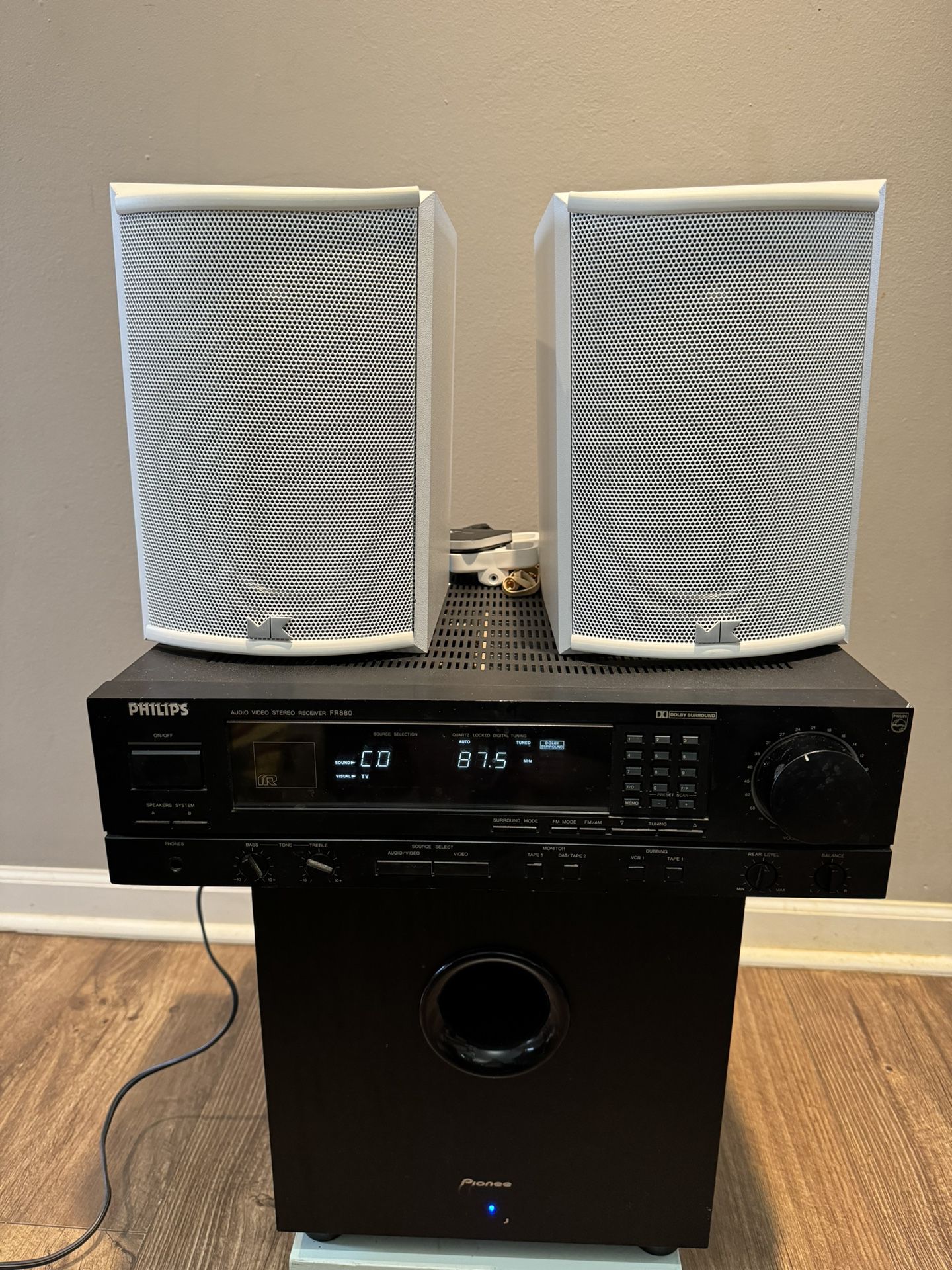 M&K - Miller & Kreisel LCR-55 MKII Speakers system