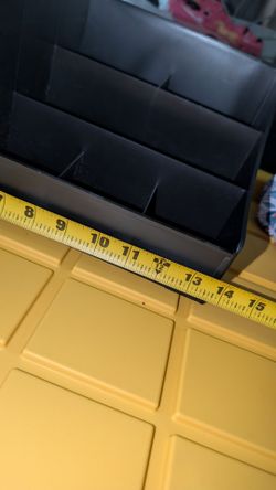 Desk organizer