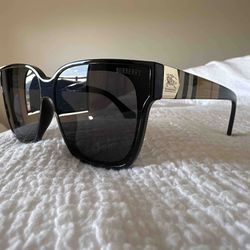 Unisex Burberry Sunglasses