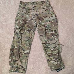 Large Softshell Multicam Pants ECWS Gen III Military Cold Weather Gear