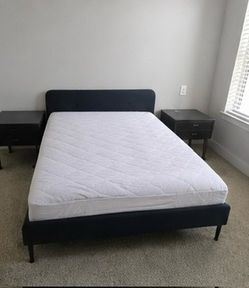 Nightstand – Like New