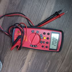 Digital Multimeter 
