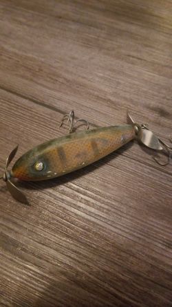 Vintage antique wood fishing lure
