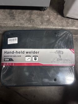 Portable welding machine